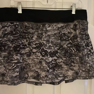 Lululemon tennis skirt